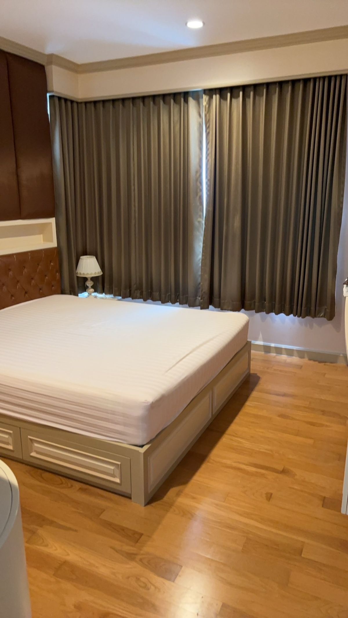 ขายคอนโดวงเวียนใหญ่ เจริญนคร : [ขาย /sale] Villa Sathon Condominium - วิลล่า สาทร