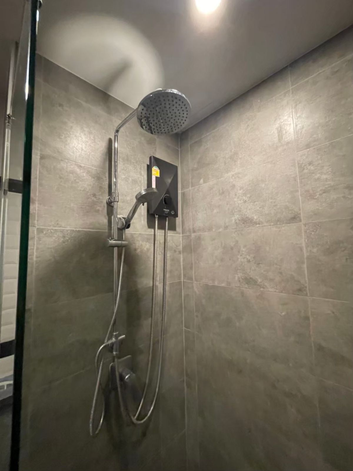 ให้เช่าคอนโดปิ่นเกล้า จรัญสนิทวงศ์ : !! ห้องสวย ให้เช่าคอนโด Brix Condominium ใกล้ MRT สิรินธร