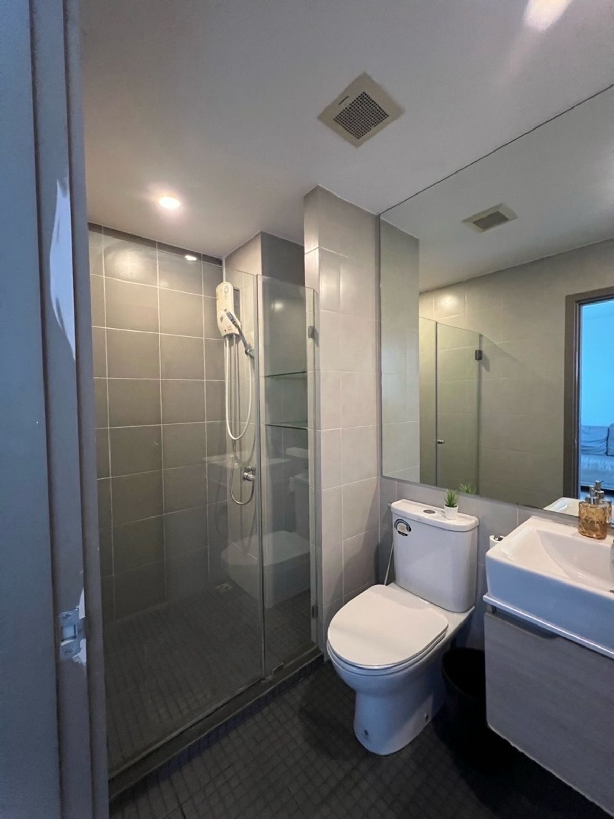 For SaleCondoBangna, Bearing, Lasalle : Urgent sale, the cheapest 1 bedroom, 33 sqm, swimming pool view