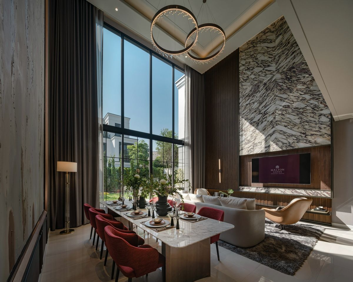 For SaleHousePattanakan, Srinakarin : ✨ Luxurious 3 -story detached house for sale from Major✨ Malton Gates Krungthep Kreetha