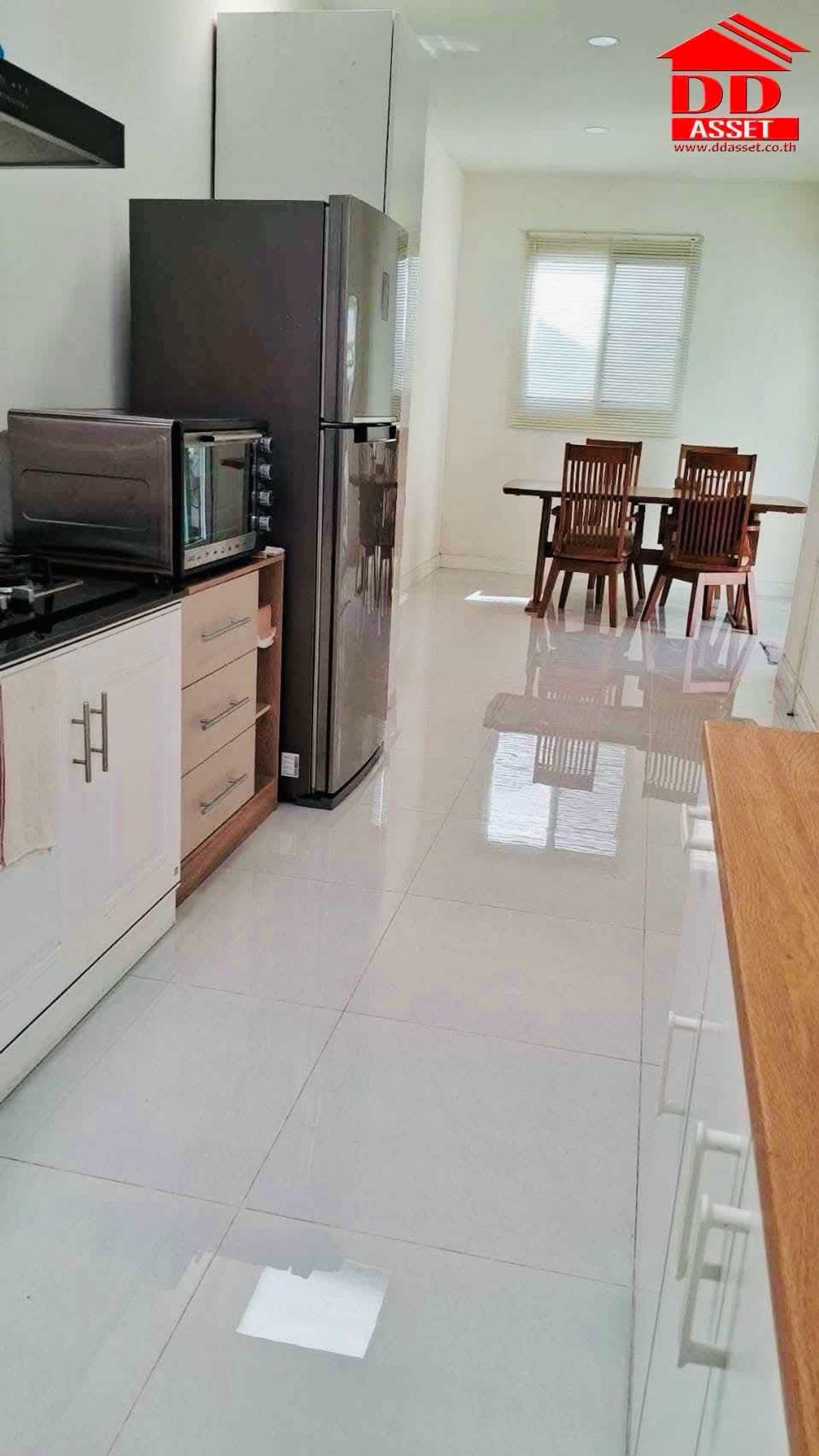 ให้เช่าบ้านปทุมธานี รังสิต ธรรมศาสตร์ : ให้เช่า หมู่บ้าน เซ​นโทร​พหล​-วิภา​วดี House for rent Centro Phahol-Vibhavadi รหัส : H8189