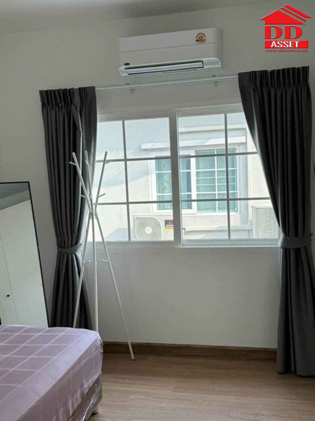 ให้เช่าบ้านเกษตร นวมินทร์ ลาดปลาเค้า : ให้เช่า Grandio Ladprao-Kaset Nawamin(ซ.นวมินทร์ 42) แกรนดิโอ ลาดพร้าว-เกษตร นวมินทร์ รหัส : H8188