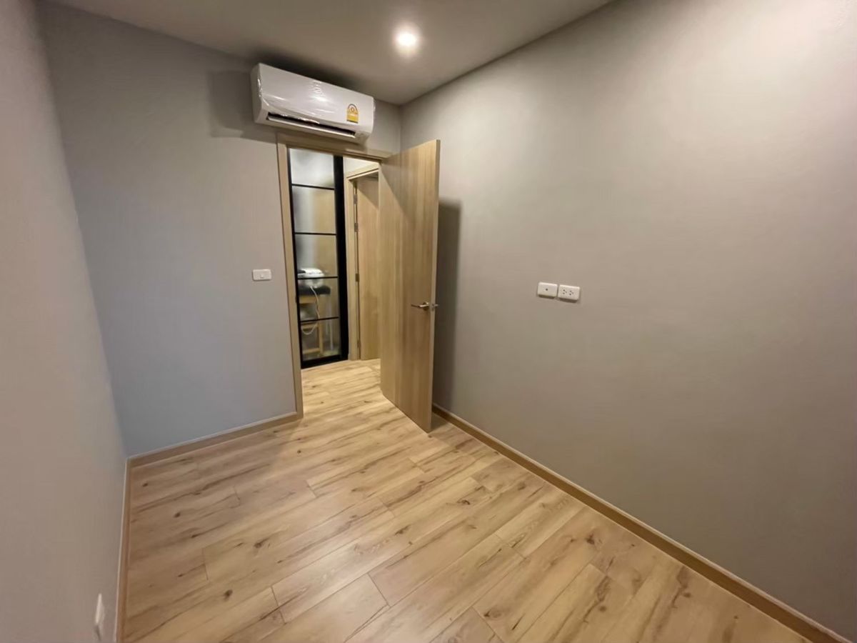 ให้เช่าคอนโดปิ่นเกล้า จรัญสนิทวงศ์ : !! ห้องสวย ให้เช่าคอนโด Brix Condominium ใกล้ MRT สิรินธร