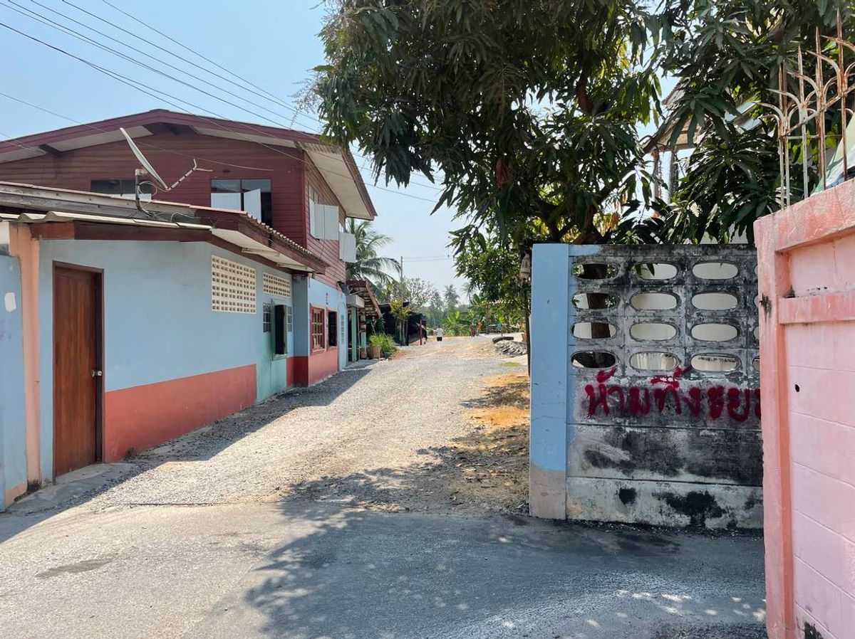 ขายที่ดินพุทธมณฑล ศาลายา : ขายที่ดินเปล่า  7 ไร่ 1 งาน 6  ตารางวา  ซ.ทวีวัฒนา-กาญจนาภิเษก35  ใกล้โรงเรียนคลองทวีวัฒนา  แขวงทวีวัฒนา   เขตทวีวัฒนา  กรุงเทพ10170