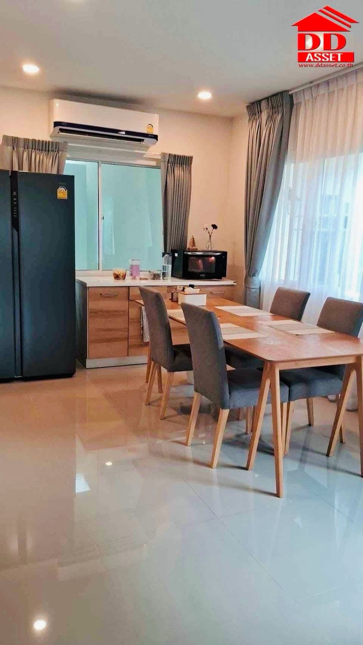 ให้เช่าบ้านปทุมธานี รังสิต ธรรมศาสตร์ : ให้เช่า หมู่บ้าน เซ​นโทร​พหล​-วิภา​วดี House for rent Centro Phahol-Vibhavadi รหัส : H8189