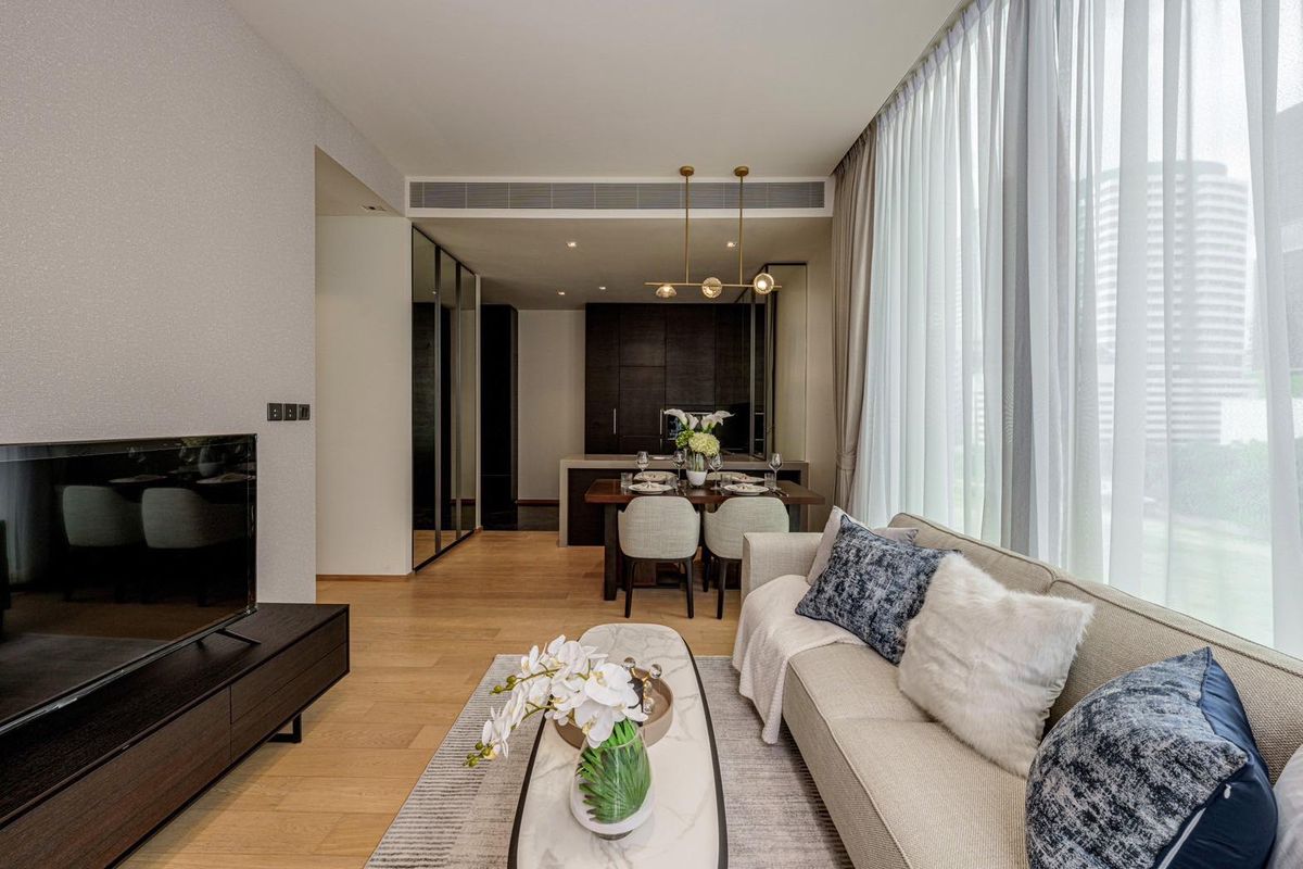 For RentCondoWitthayu, Chidlom, Langsuan, Ploenchit : For rent ✨ 28 Chidlom 2 bedrooms, 2 bathrooms, 74SQM, very beautiful decoration room with an appointment 📞 Call 065-2614622 Tammy