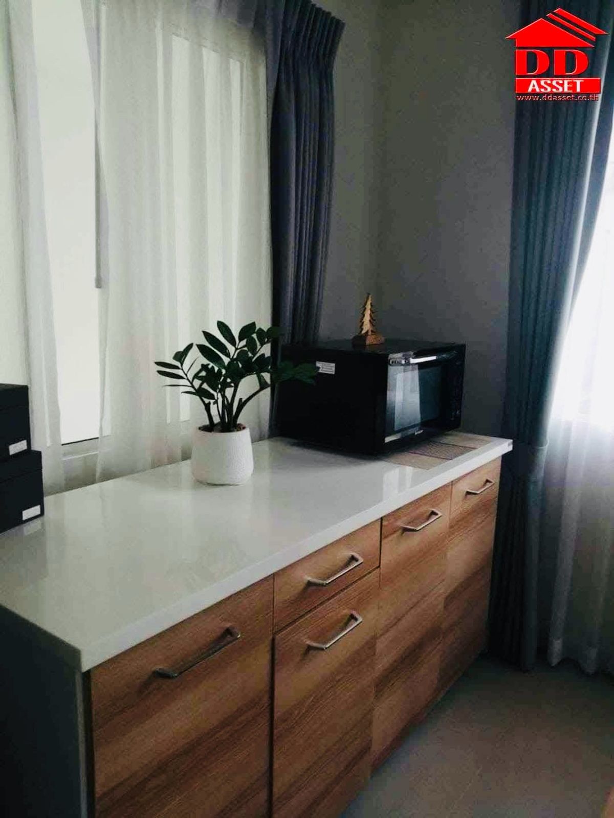 ให้เช่าบ้านปทุมธานี รังสิต ธรรมศาสตร์ : ให้เช่า หมู่บ้าน เซ​นโทร​พหล​-วิภา​วดี House for rent Centro Phahol-Vibhavadi รหัส : H8189