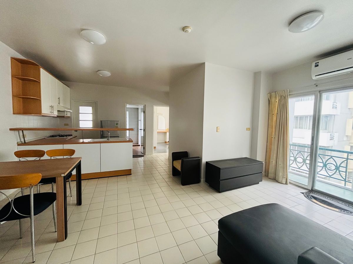 ให้เช่าคอนโดบางนา แบริ่ง ลาซาล : ให้เช่าบ้านสวนลาซาล ห้องสวยมาก 2นอน1น้ำ 60ตรม. ชั้น 5 12,000thb/m