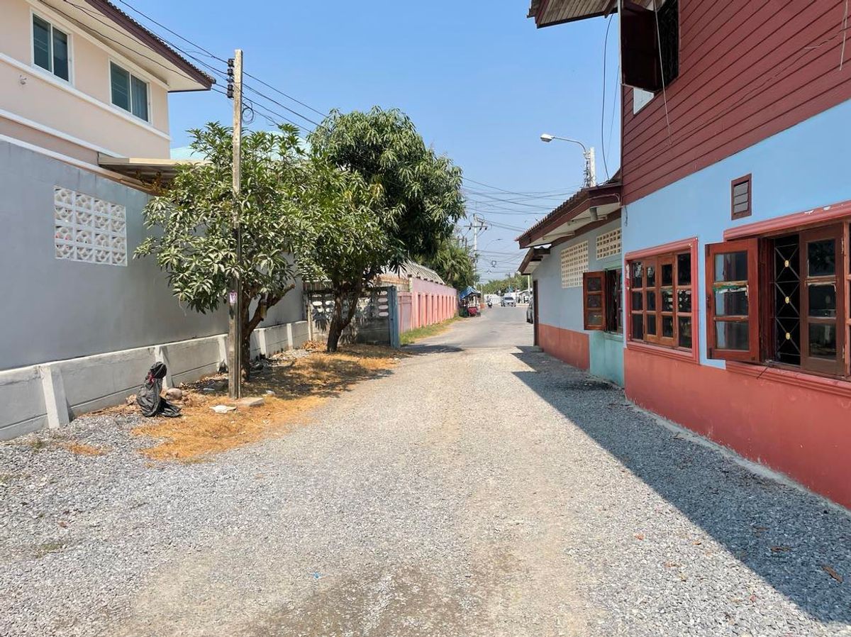 ขายที่ดินพุทธมณฑล ศาลายา : ขายที่ดินเปล่า  7 ไร่ 1 งาน 6  ตารางวา  ซ.ทวีวัฒนา-กาญจนาภิเษก35  ใกล้โรงเรียนคลองทวีวัฒนา  แขวงทวีวัฒนา   เขตทวีวัฒนา  กรุงเทพ10170