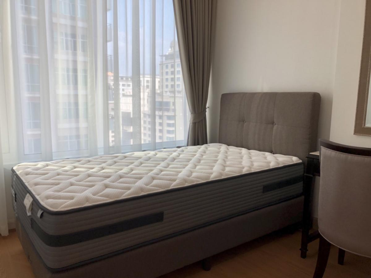 For RentCondoWitthayu, Chidlom, Langsuan, Ploenchit : Luxury condo 2 bedrooms in the Chidlom area, near BTS ChulalongkornRent 60,000 baht/month with complete amenities!
