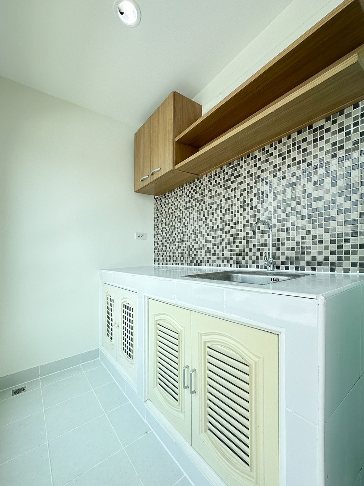 ขายคอนโดอ่อนนุช อุดมสุข : BTSใกล้ฉัน🔍🚅 สถานีบางจาก “Regent Home 13“ ห้องสวยพร้อมอยู่🎀