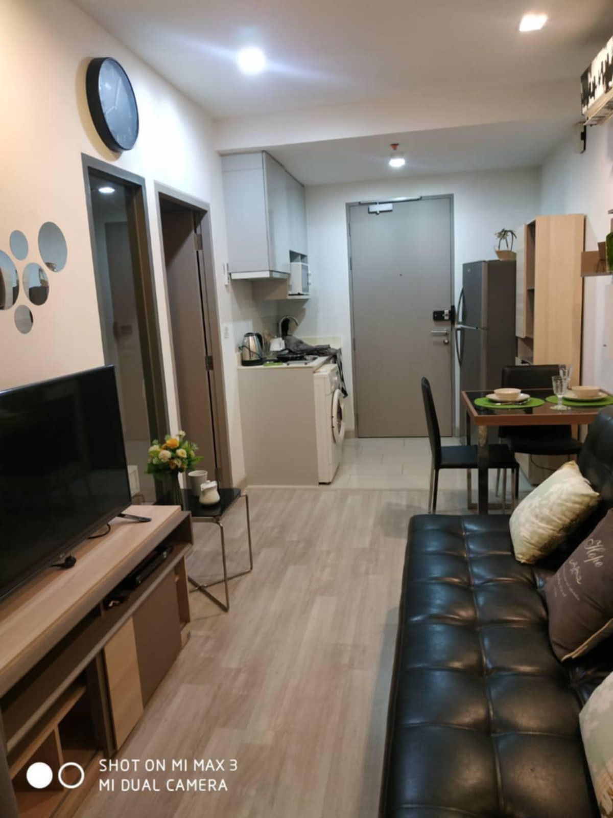 ขายคอนโดอ่อนนุช อุดมสุข : ขาย คอนโด Ideo Mobi Sukhumvit 81 ขนาดห้อง 30 ตารางเมตร ตกแต่ครบ พร้อมอยู่