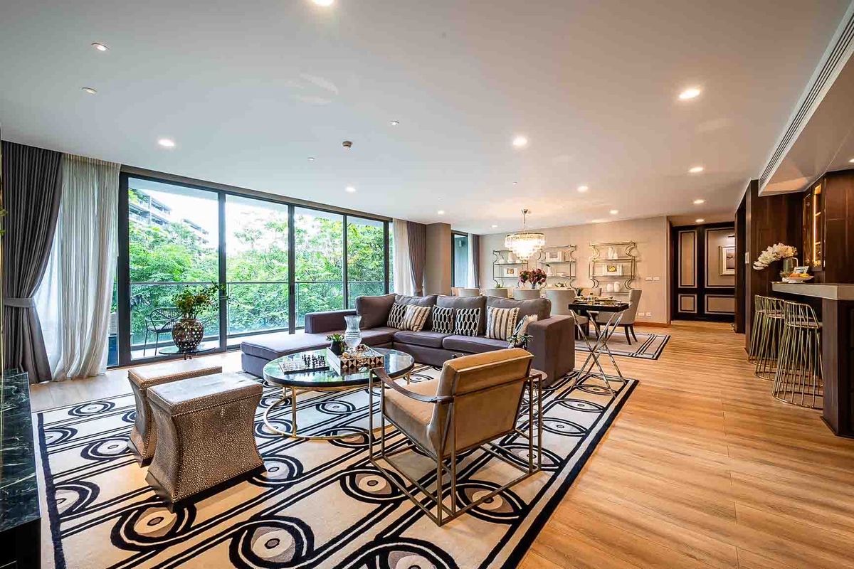 ให้เช่าคอนโดอ่อนนุช อุดมสุข : Park Court Sukhumvit77  3 Bed 5 Bath 285sqm Resort stlye 220k Call:0635925888 
