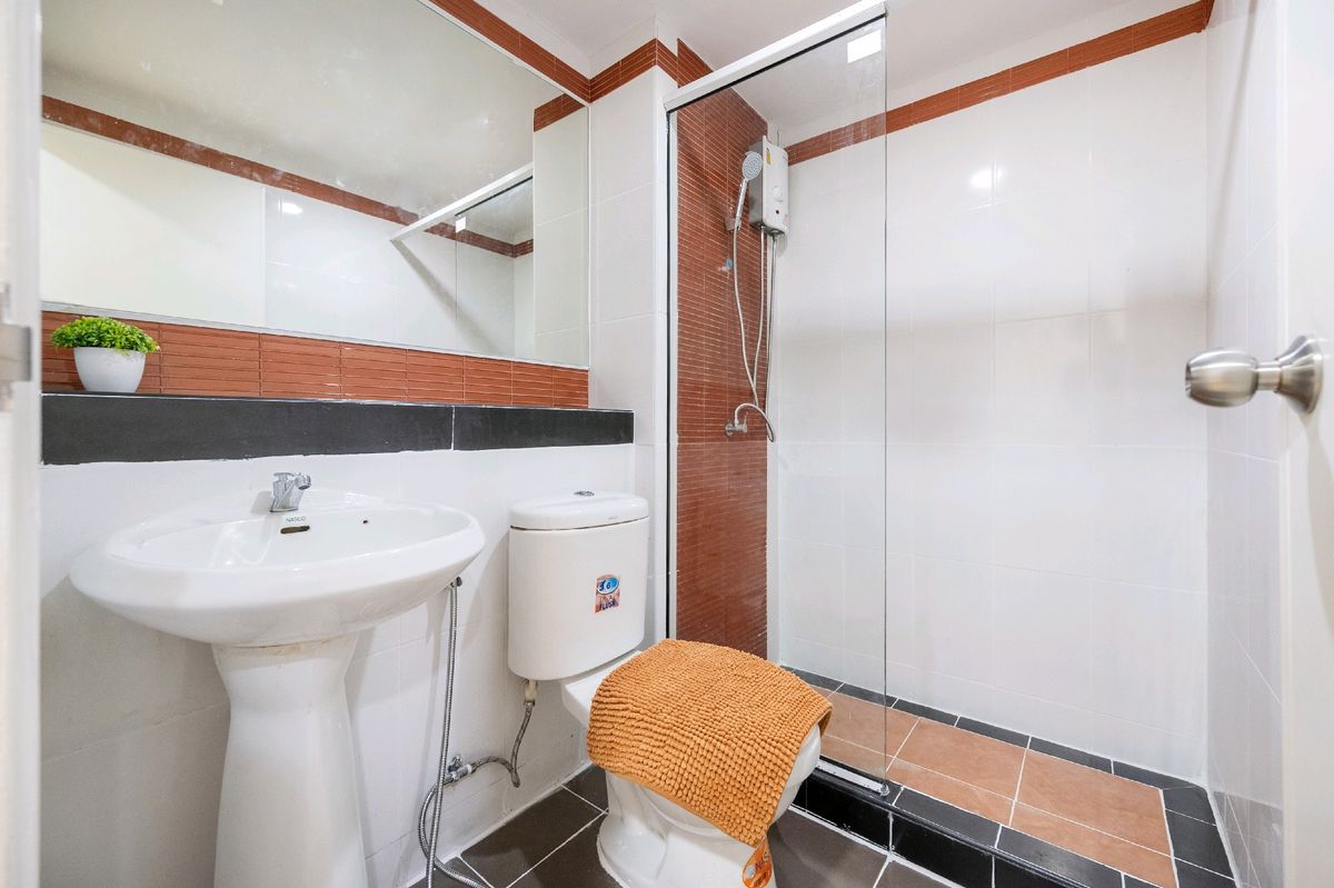 ขายคอนโดอ่อนนุช อุดมสุข : โฮมมี่ โฮมใจ❤️🏠 “รีเจ้นท์ โฮม 13“ ไปไหนง่าย ใกล้รถไฟฟ้าสายสุขุมวิท🚅