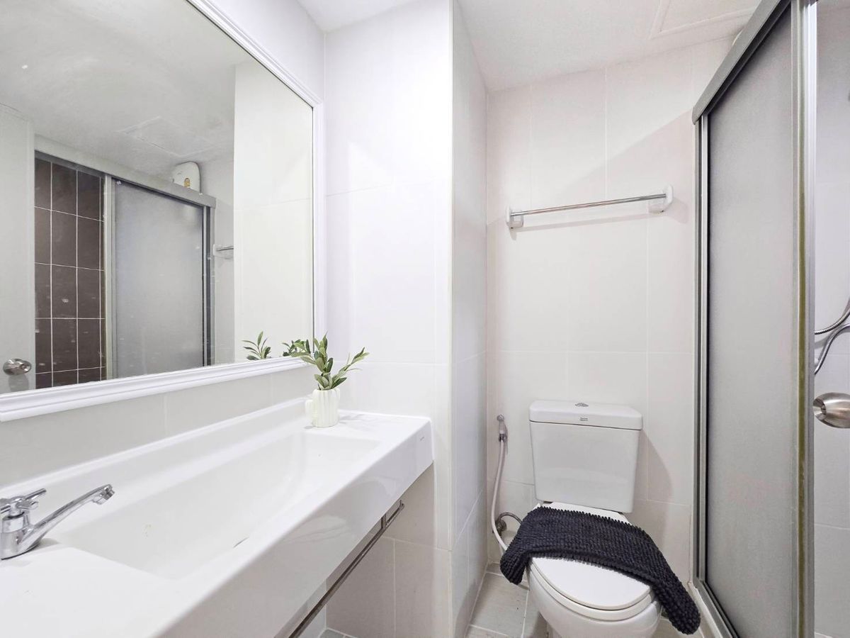 For SaleCondoRatchadapisek, Huaikwang, Suttisan : Anyone looking for a condo in the heart of a city that is not just 