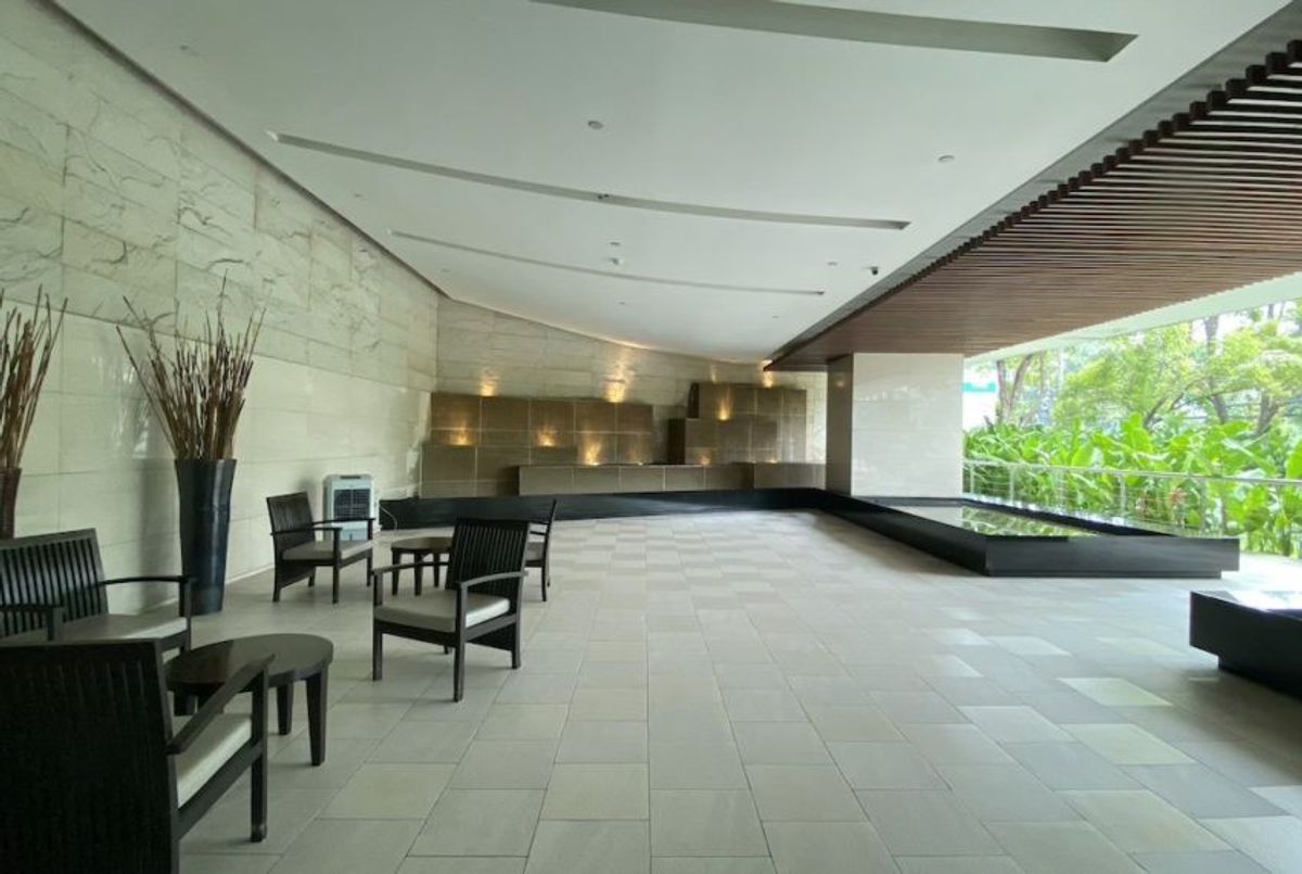 ให้เช่าคอนโดสุขุมวิท อโศก ทองหล่อ : The Lake Sukhumvit 16 for rent by Dao