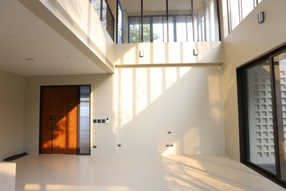 For SaleHouseSapankwai,Jatujak : Last !! Baanbaan Vibhavadi 20 house for sale, size 680 SQ.M, only 69 mb contact 086-795-9997 (Jimmy)