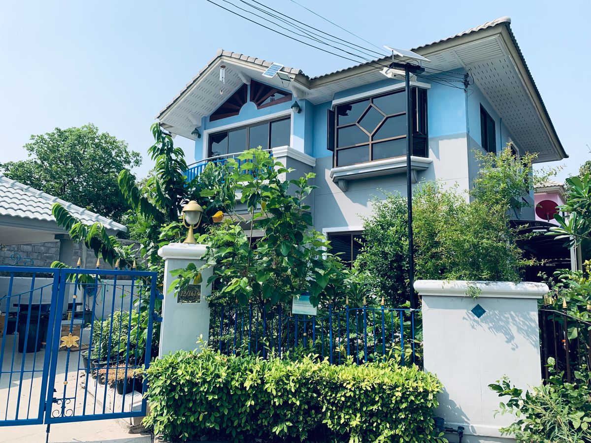 For SaleHouseRama 2, Bang Khun Thian : This summer is only worth it. In addition, solar cells on the roof help to save home electricity. Around the house, down to Micropol, 20 meters. The cheapest in the lamp  
