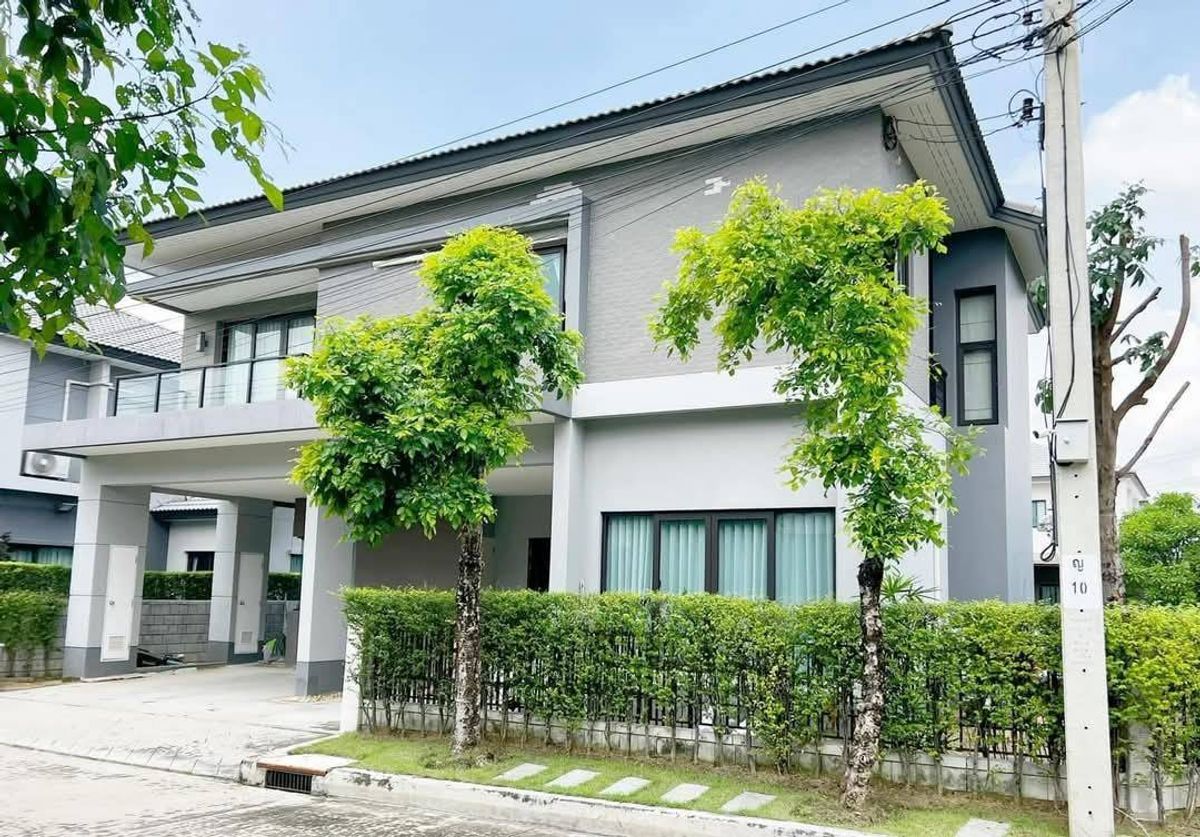 For RentHousePinklao, Charansanitwong : Rent a detached house, Sentetro Ratchaphruek Project - Furniture vegetable garden Ready to approach Chang Chui, The Wakraj Ratchaphruek, Central Pinklao, in and out in many ways, Ratchaphruek and the train road.