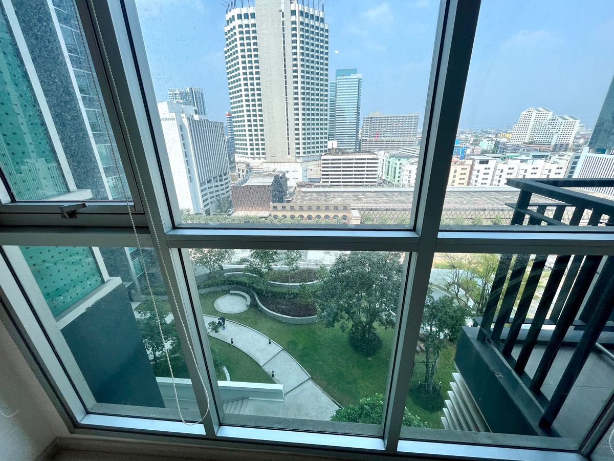 For SaleCondoRatchadapisek, Huaikwang, Suttisan : Urgent sale. Life Ratchadapisek Project, the best price, two sleeps near MRT Huai Khwang, good condition, beautiful view 
 
