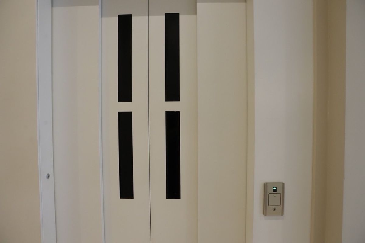 For SaleHouseSapankwai,Jatujak : Last !! Baanbaan Vibhavadi 20 house for sale, size 680 SQ.M, only 69 mb contact 086-795-9997 (Jimmy)