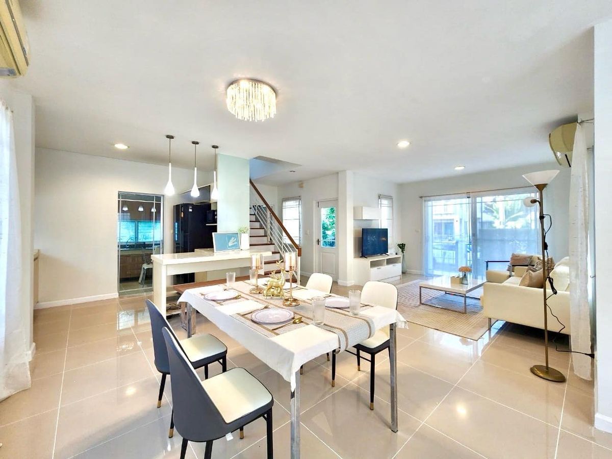 For RentHouseLadkrabang, Suwannaphum Airport : 🏡✅⭐️ House for rent, Manthana On Nut Project-Ring 2, beautiful decoration, good location, convenient to travel