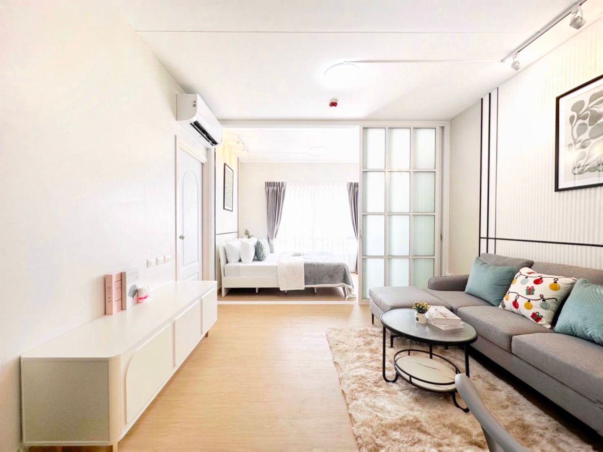 For SaleCondoChokchai 4, Ladprao 71, Ladprao 48, : ✨️ Pay lighter than rent! Get a wide room with a house, ready to be near Central Ladprao, near MRT and big mall.