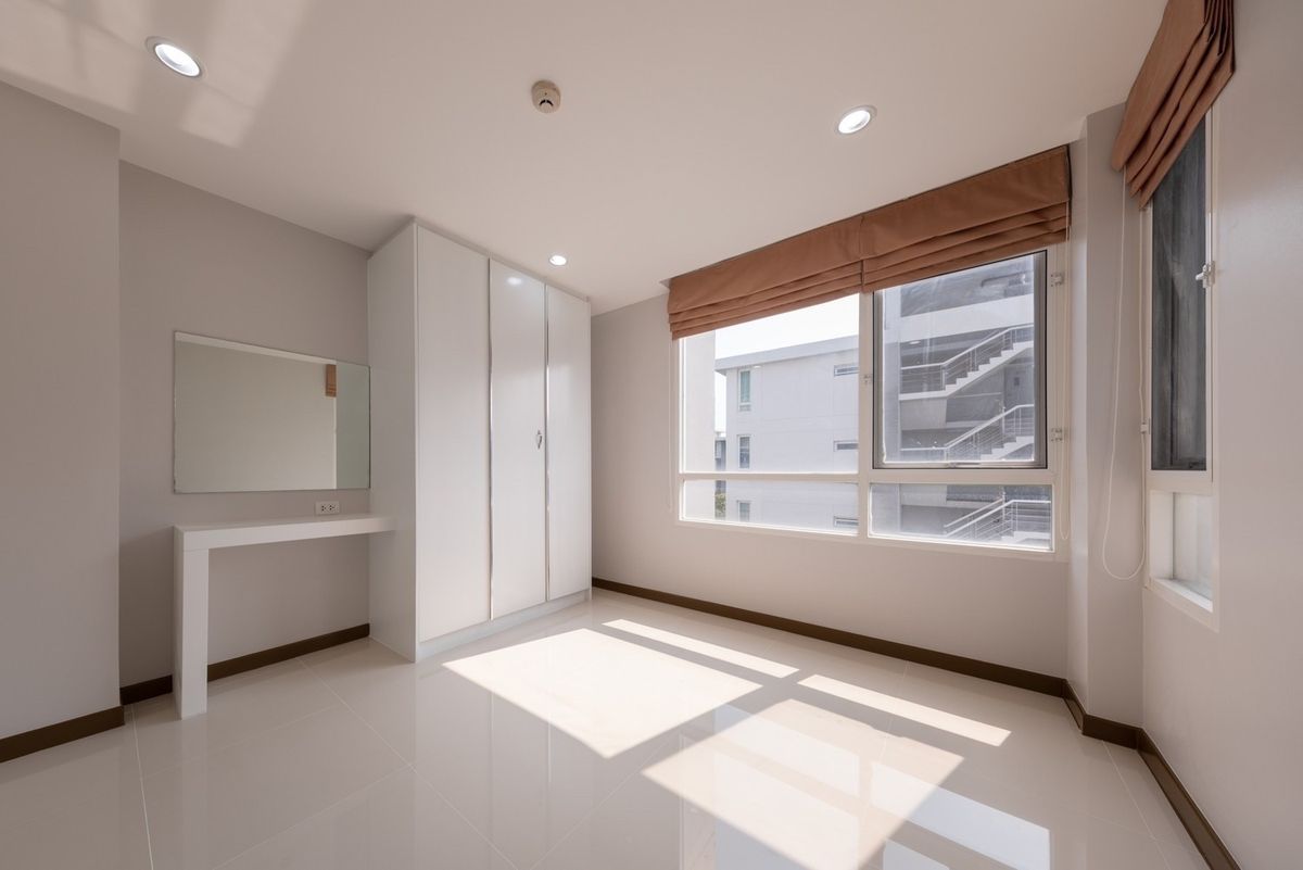 ขายคอนโดพัฒนาการ ศรีนครินทร์ : ขายคอนโด Elements Srinakarin ราคา 3,500,000 บาท [KOs250323]