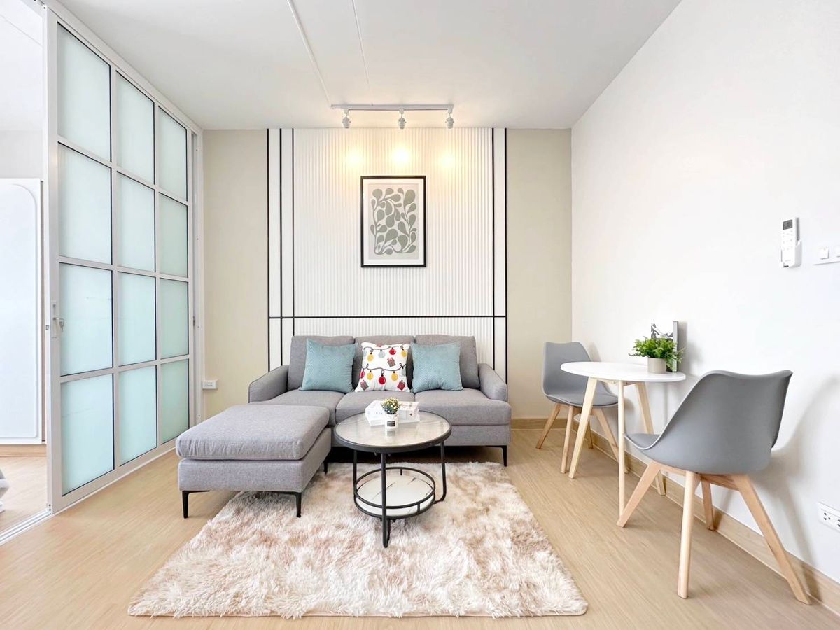 For SaleCondoChokchai 4, Ladprao 71, Ladprao 48, : ✨️ Pay lighter than rent! Get a wide room with a house, ready to be near Central Ladprao, near MRT and big mall.