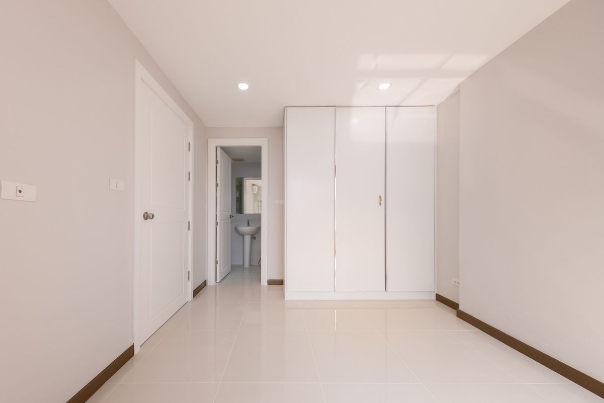 ขายคอนโดพัฒนาการ ศรีนครินทร์ : ขายคอนโด Elements Srinakarin ราคา 3,500,000 บาท [KOs250323]