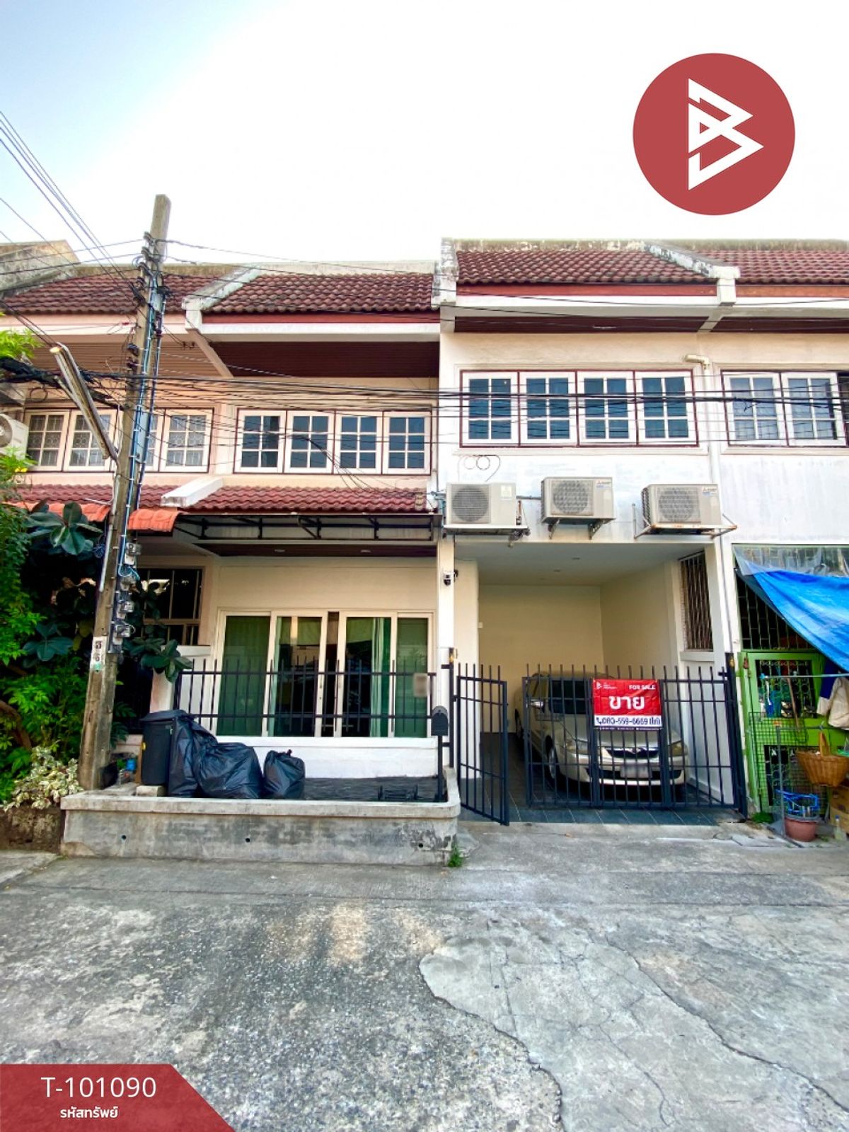 ขายทาวน์โฮมปิ่นเกล้า จรัญสนิทวงศ์ : ขายทาวน์เฮ้าส์ หมู่บ้านมิตรรุ่งเรือง วิลเลจ (Mit Rungruang Village) บางกอกน้อย กรุงเทพมหานคร