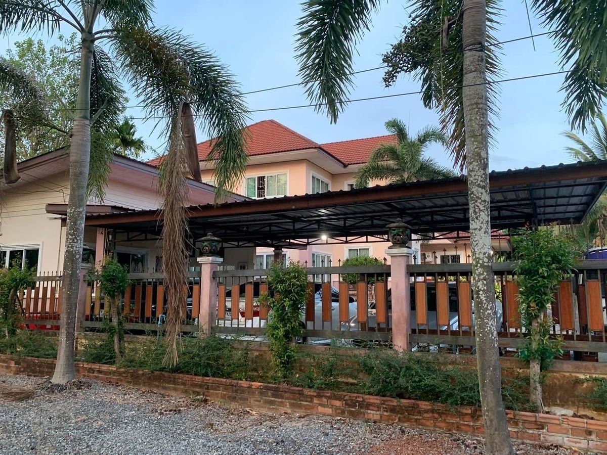 ขายที่ดินตรัง : ขายด่วน 🔥บ้าน+ที่ดินทำเลทองสวยๆ ไม่โดนแผ่นดินไหว✨เจ้าของที่ประกาศขายเองโดยตรง เหมาะกับสร้างรีสอร์ท พูลวิลล่า ร้านอาหาร และ คอนโด เมืองตรัง