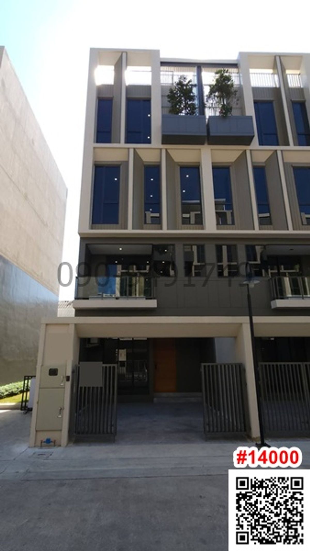 For RentTownhomeLadprao101, Happy Land, The Mall Bang Kapi : Rent a 3.5 floor townhome, Ladprao 93, new house, ready to approach The Mall Bangkapi.