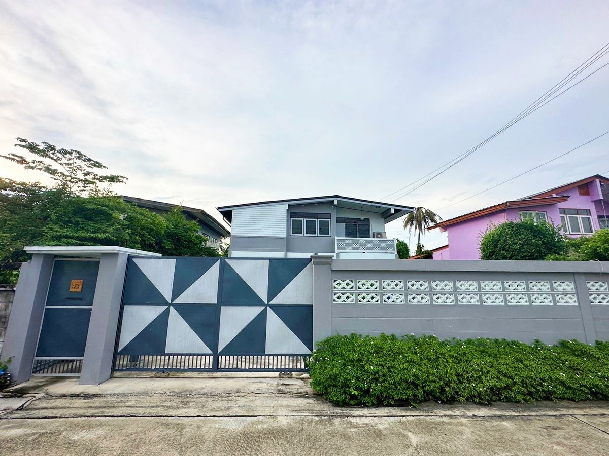 ขายบ้านบางแค เพชรเกษม : ขายบ้านเดี่ยว 2 ชั้น หมู่บ้านเจริญสุข ซอยเพชรเกษม 52 แยก 2-10 หรือ ซอย 54 แยก 4 ใกล้สำนักงานเขตภาษีเจริญ และห้างซีคอนบางแค - 00057