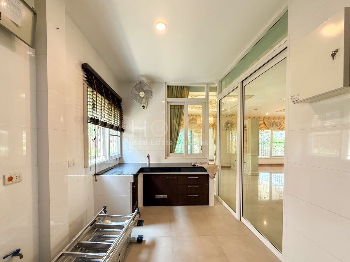 ขายบ้านมีนบุรี-ร่มเกล้า : คาซ่า วิลล์ รามคำแหง - วงแหวน / 3 ห้องนอน (ขาย), Casa Ville Ramkhamhaeng - Wongwaen / 3 Bedrooms (FOR SALE)  AA276