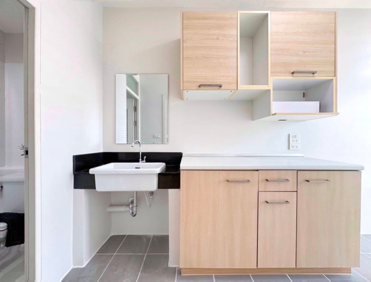 For SaleCondoChokchai 4, Ladprao 71, Ladprao 48, : ✨️ Pay lighter than rent! Get a wide room with a house, ready to be near Central Ladprao, near MRT and big mall.