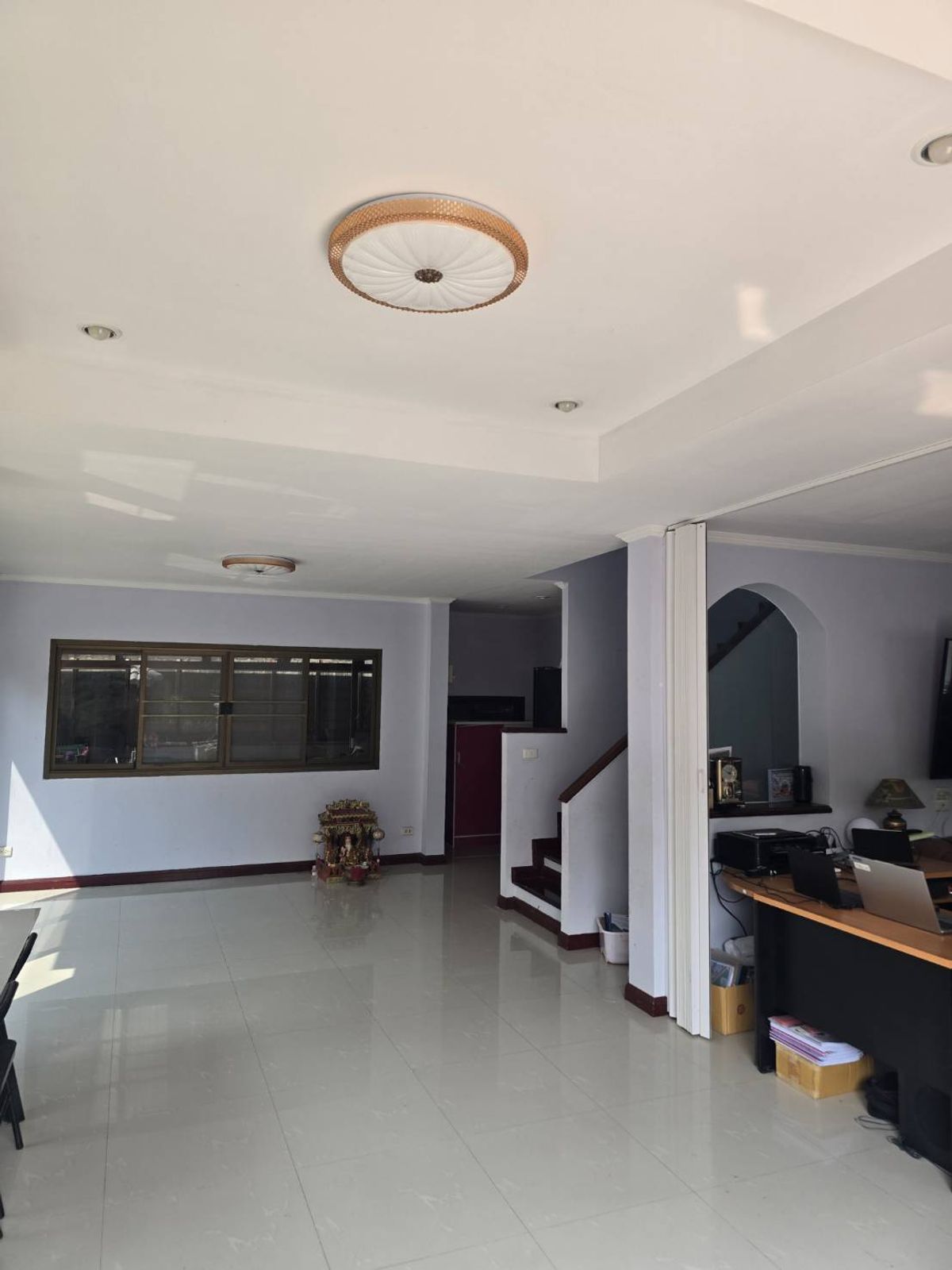 For SaleHouseRama 2, Bang Khun Thian : This summer is only worth it. In addition, solar cells on the roof help to save home electricity. Around the house, down to Micropol, 20 meters. The cheapest in the lamp  