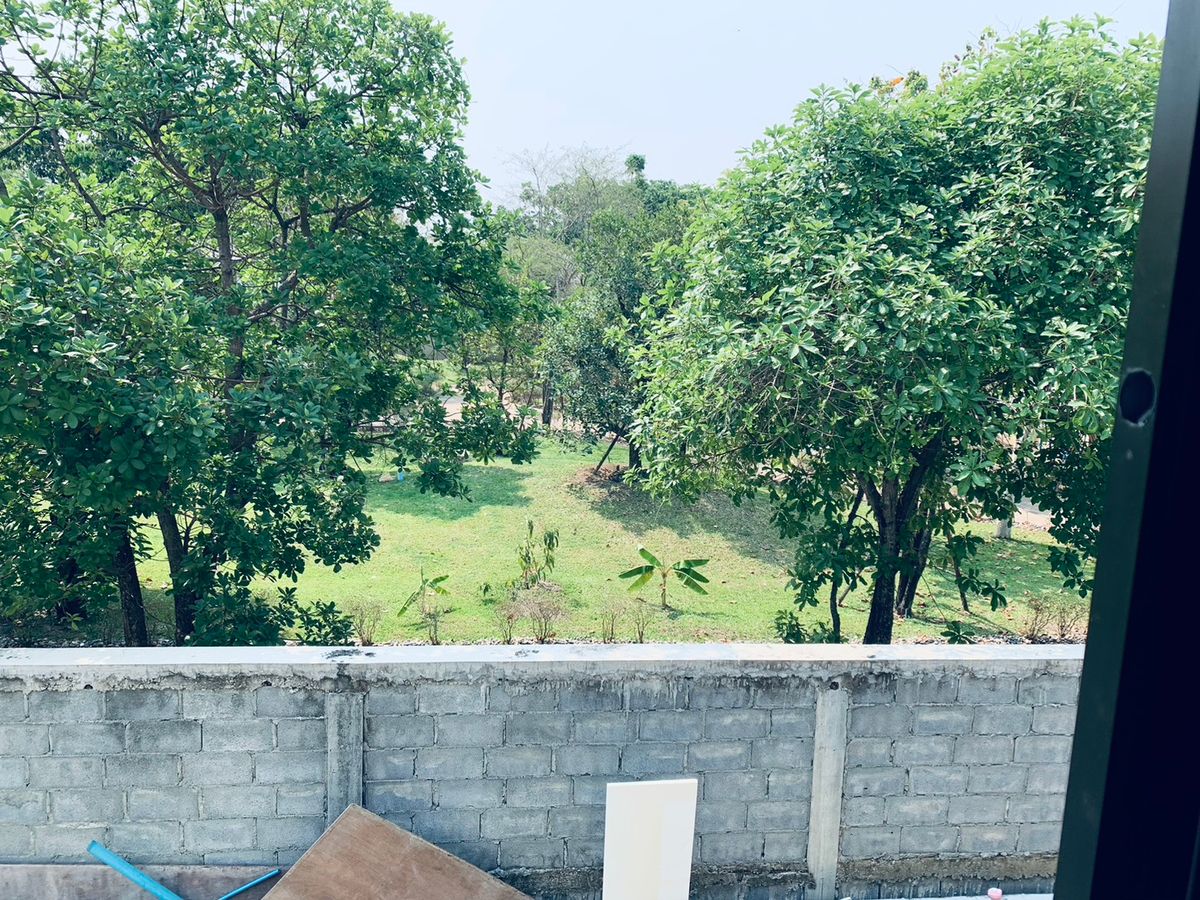 For SaleHouseRama 2, Bang Khun Thian : This summer is only worth it. In addition, solar cells on the roof help to save home electricity. Around the house, down to Micropol, 20 meters. The cheapest in the lamp  