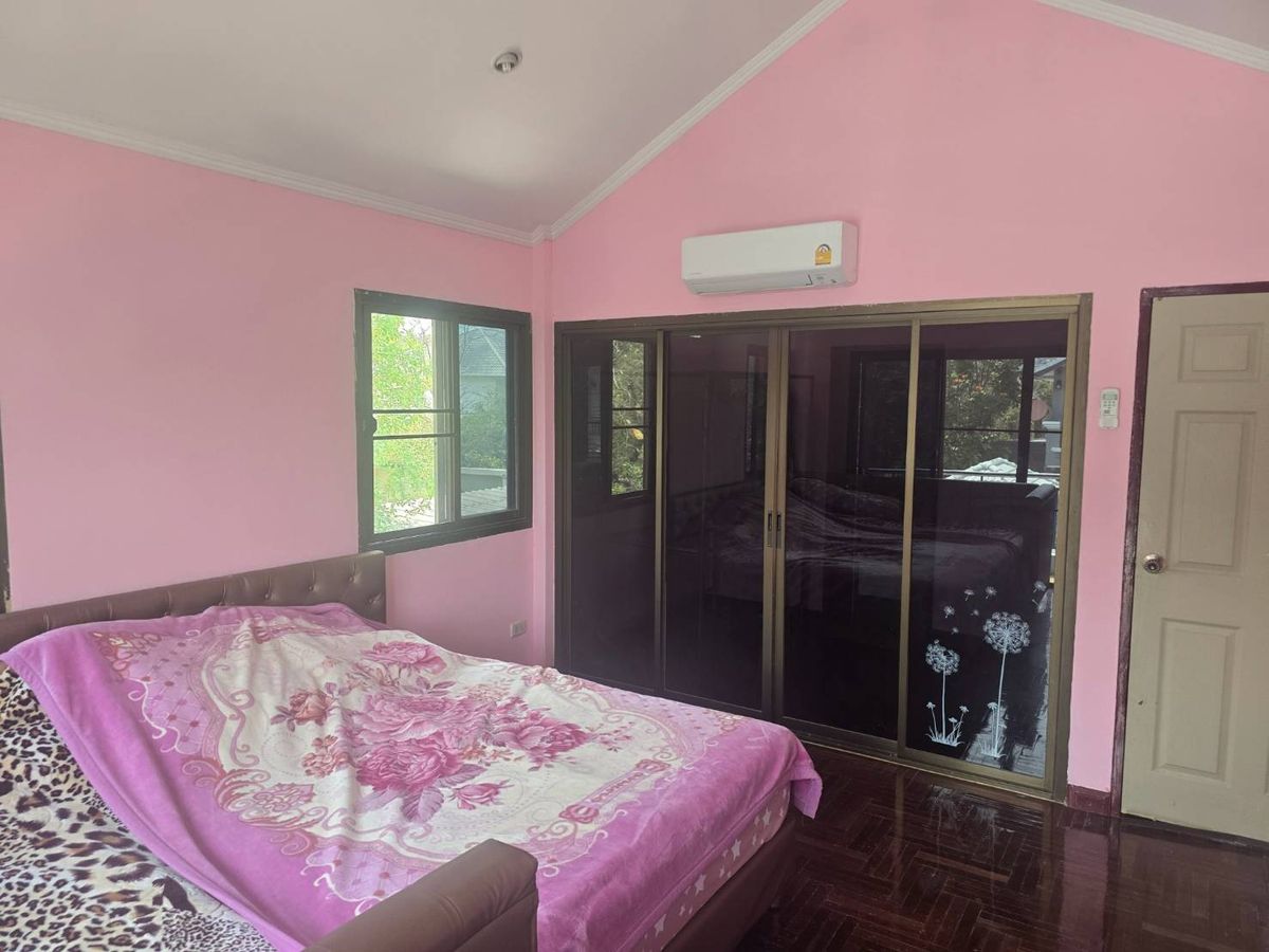 For SaleHouseRama 2, Bang Khun Thian : This summer is only worth it. In addition, solar cells on the roof help to save home electricity. Around the house, down to Micropol, 20 meters. The cheapest in the lamp  