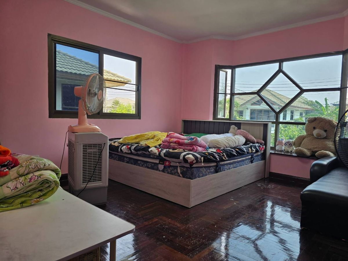 For SaleHouseRama 2, Bang Khun Thian : This summer is only worth it. In addition, solar cells on the roof help to save home electricity. Around the house, down to Micropol, 20 meters. The cheapest in the lamp  