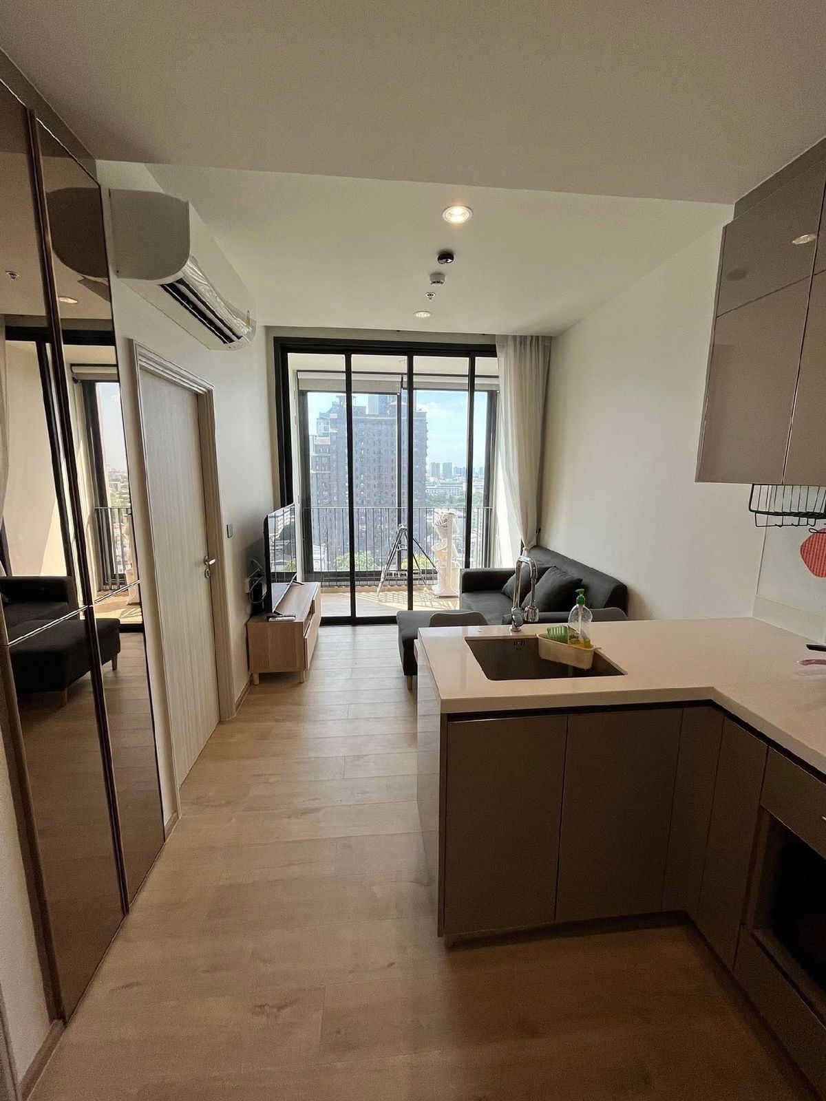 For RentCondoOnnut, Udomsuk : Rent Quinn Sukhumvit 101 (Quinn Sukhumvit 101) Property Code #NB00001211 Interested please contact @Condo19 (with @too). Want to inquire and see more pictures. Can contact to inquire
