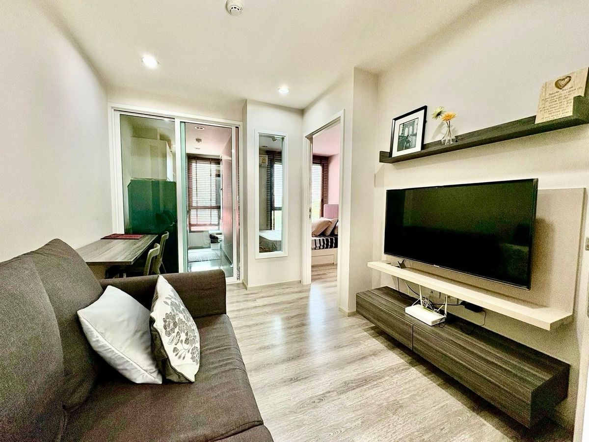 ขายคอนโดอารีย์ อนุสาวรีย์ : For Sale! คอนโดสุดชิคใจกลางอารีย์
Centric Ari Station – 1 Bedroom Low Rise ใกล้BTS
(สุดค้ม! ขายพร้อมผู้เช่าสัญญา1ปี ลงทุนต่อได้ทันที)

