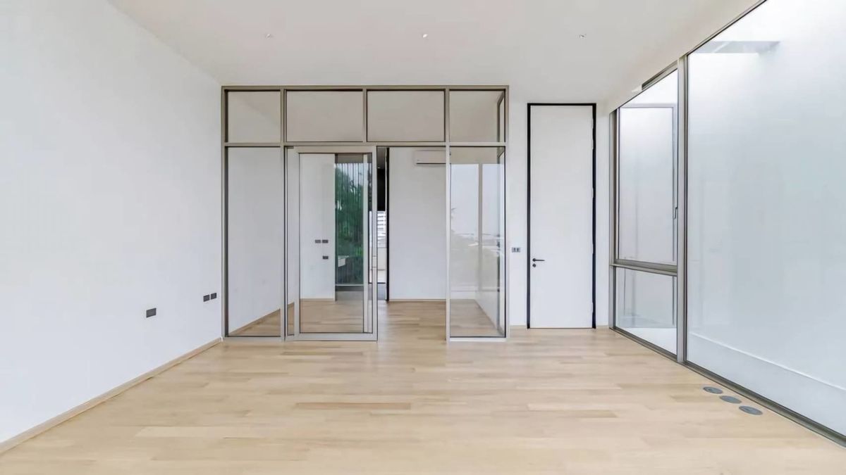 ขายทาวน์โฮมลาดพร้าว เซ็นทรัลลาดพร้าว : Luxe 35 รัชดา ลาดพร้าว ใจกลางเมือง ใกล้รถไฟฟ้า เดินทางสะดวก เพียง 18.9 MB เท่านั้น !!