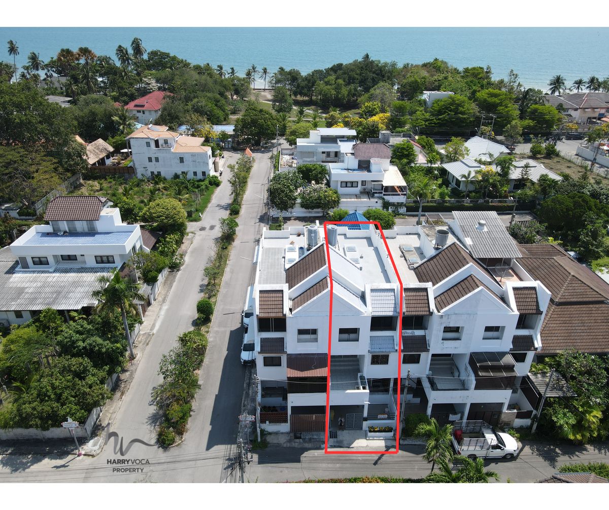 For SaleTownhomeHuahin, Prachuap Khiri Khan, Pran Buri : For Sale: Townhouse Near the Beach in Upper Hua Hin (Property ID: HV S-66)