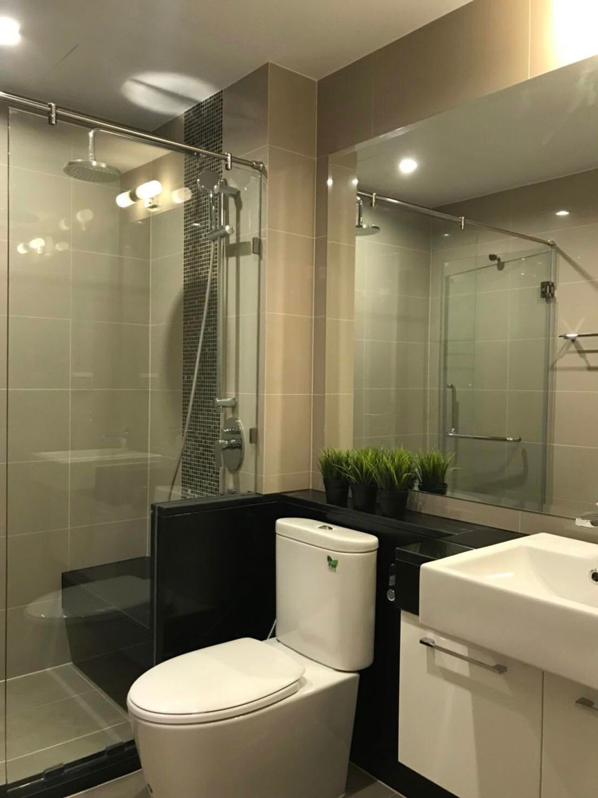 For SaleCondoRatchathewi,Phayathai : Condo for sale, Supalai Elite, Phaya Thai, near BTS Phayathai (650 m/10 minutes). Interested in negotiating @condobkk (with @) Code H32951