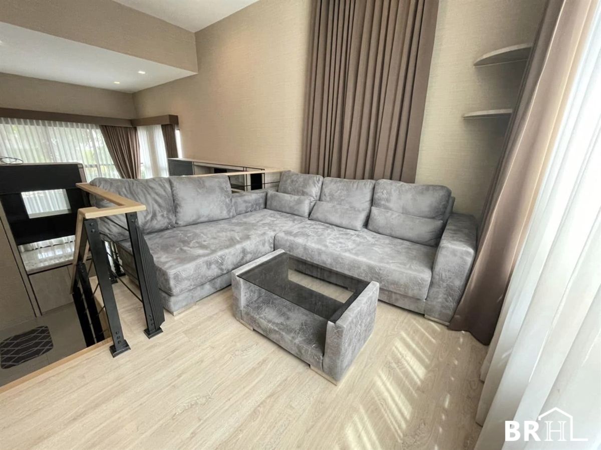 ขายทาวน์โฮมโชคชัย4 ลาดพร้าว71 : 🏨 ทาวน์โฮม ตกแต่งสไตล์โมเดิร์นลอฟต์ พร้อมบิ้วท์อิน เฟอร์ครบ ทำเลลาดพร้าว71🎯