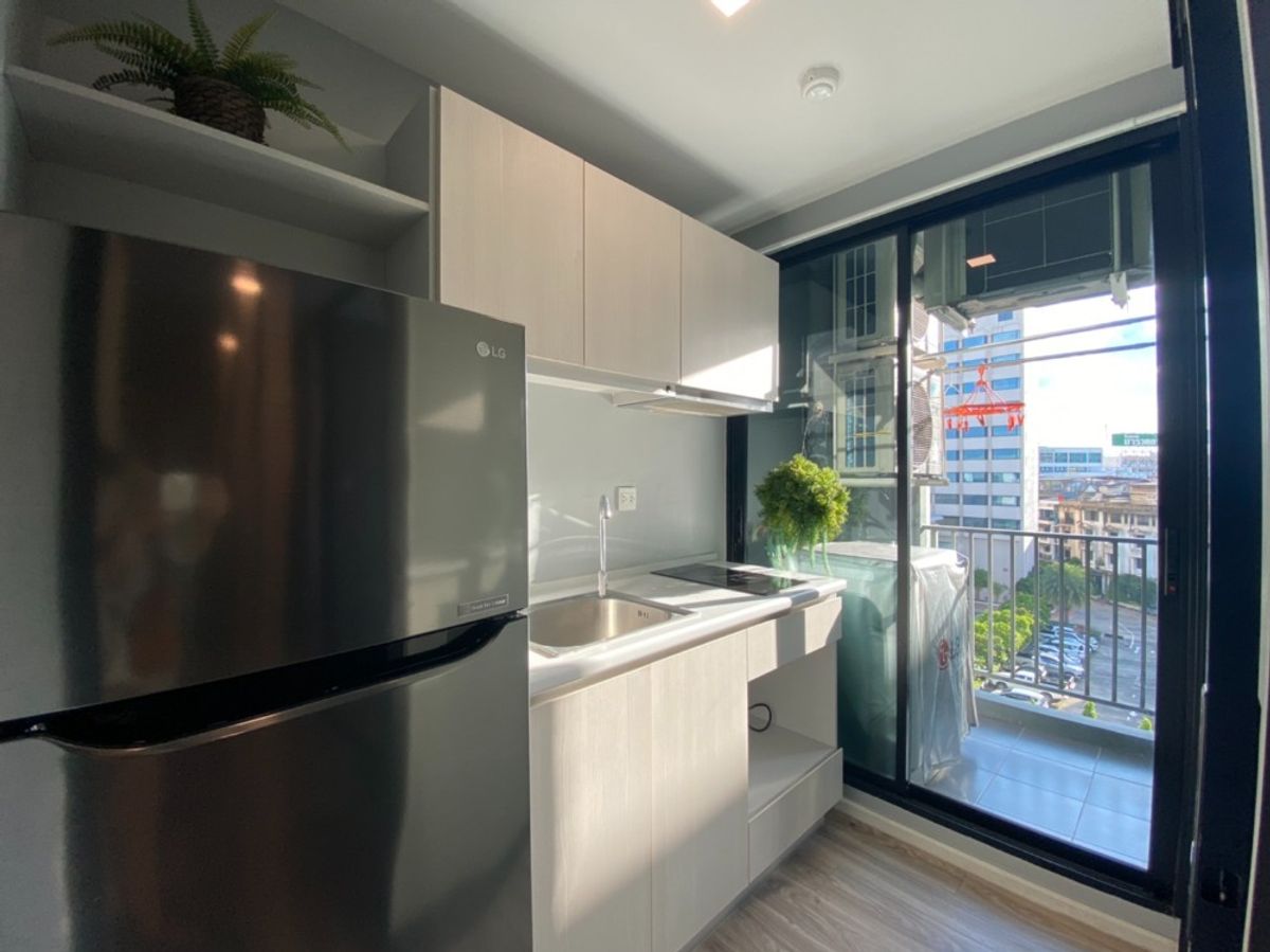 For SaleCondoKasetsart, Ratchayothin : 2 bedrooms, beautiful, complete, pond view Firing of good prices ⭐Kensington Pahol-Kaset