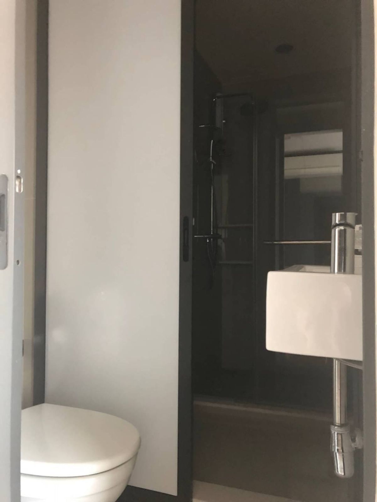 For SaleCondoRama9, Petchburi, RCA : FQ quota sells with Rhythm Asoke 2 tenants. Price 4,700,000 baht [SHN00024]