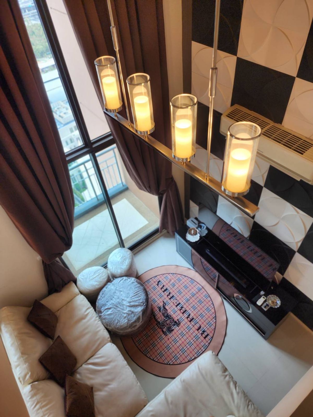 ให้เช่าคอนโดพระราม 9 เพชรบุรีตัดใหม่ RCA : ให้เช่า Villa Asoke ราคา 45,000 บาท [MKr250317]