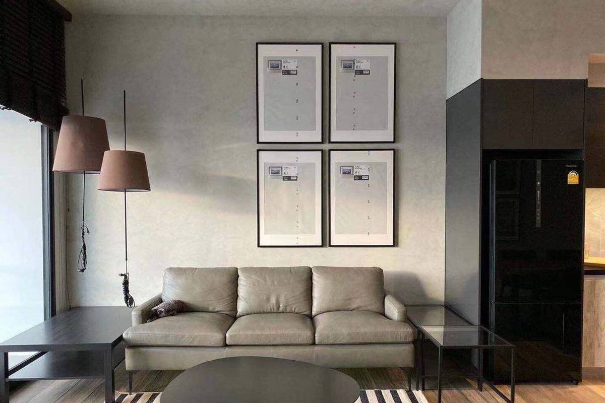 For RentCondoSukhumvit, Asoke, Thonglor : 2 beds The Lofts Asoke for rent